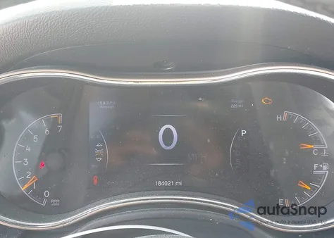 2015 Jeep Grand Cherokee Altitude из США, поврежденный, VIN 1C4RJEAG1FC769773